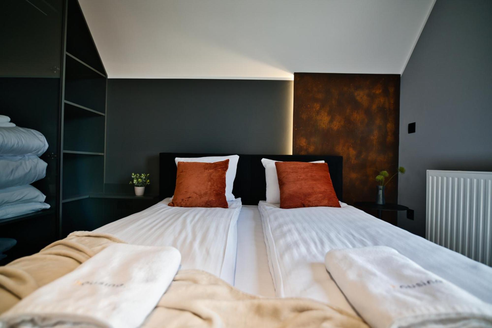 Aparthotel Jasmine By Housine Zator Zewnętrze zdjęcie